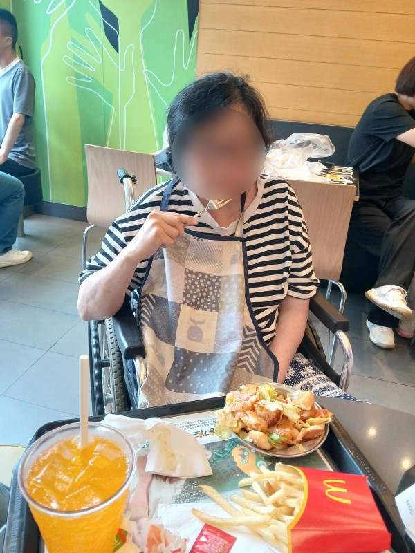 58523f54c0db2a3cb6801b077dd4a047_1760747299_7953.jpg